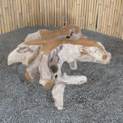Einzigartiger, massiver, quadratischer Couchtisch aus Teakholz, Länge ca. 120cm mit einer Höhe von 50cm. 